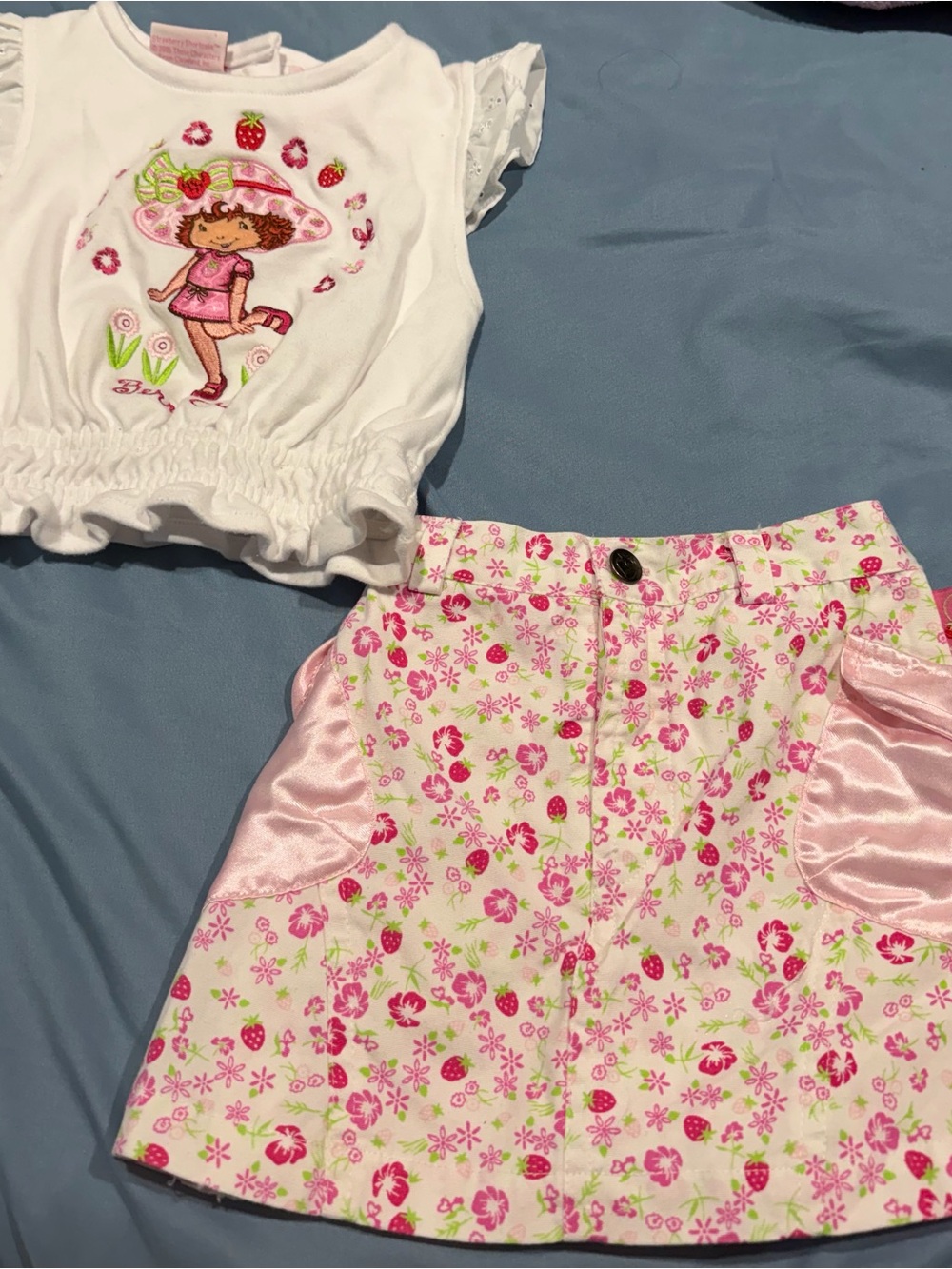Vintage strawberry shortcake toddler set 3T skirt and shirt